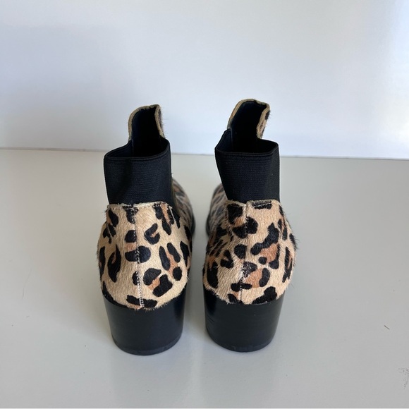 Steve Madden Womens Palace Leopard Cow Hair Ankle Booties Pull On 7B - Picture 4 of 9